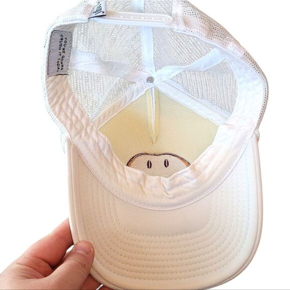 Yllw Women's White Smiley Face Trucker Hat OS - Picture 3 of 5
